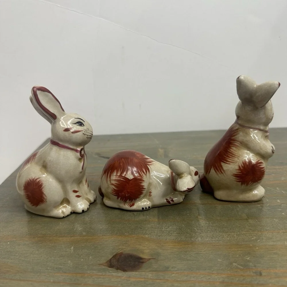 Lot Of 3 Staffordshire Style Bunny Rabbit Small Porcelain Figurine 3-4